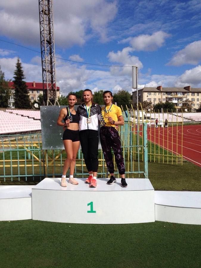 12 медалей для Коломиї завоювали вихованці КДЮСШ 9