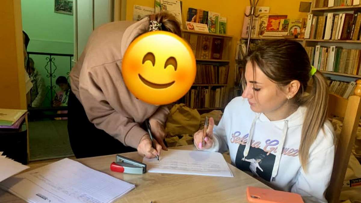 Переселенцям з Делятинської ТГ вручили продуктові та гігієнічні набори 1