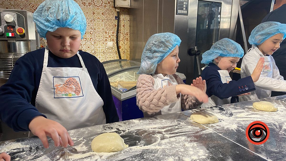 "Смачна пригода": як учні ліцею №9 вчились готувати піцу 16