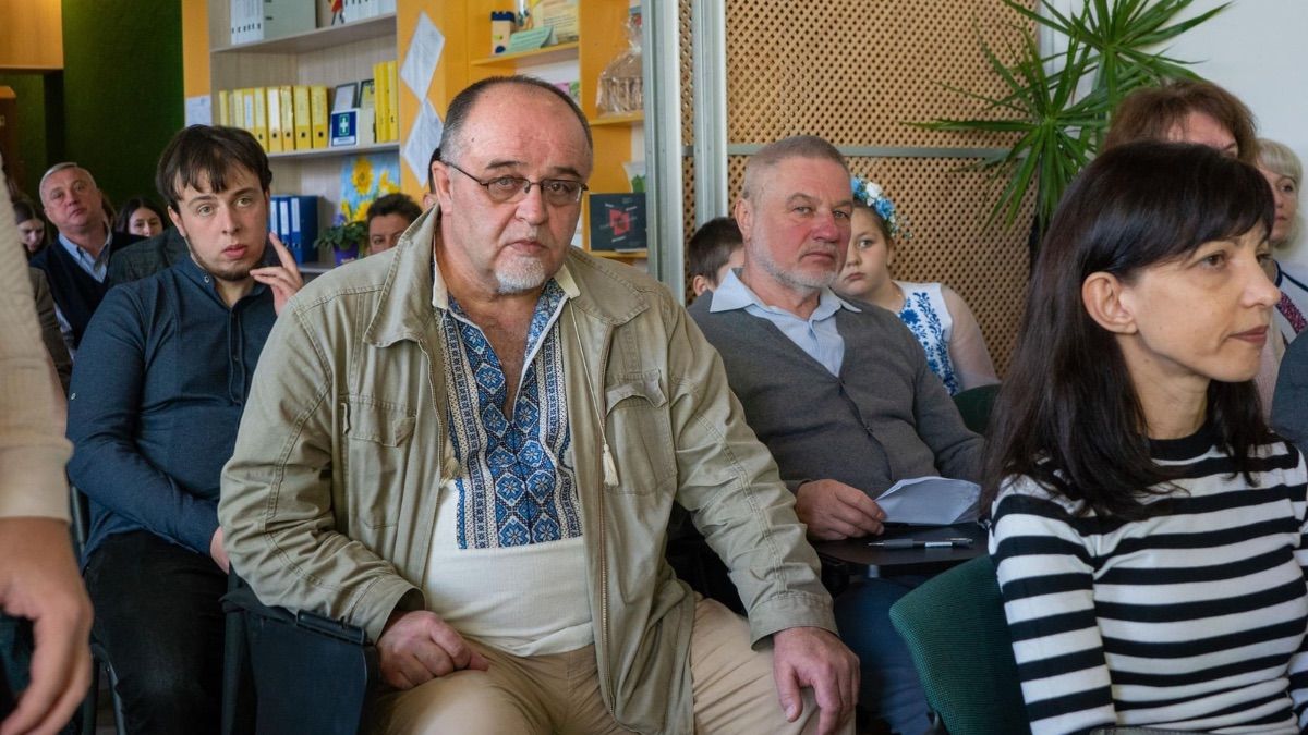 На Прикарпатті школяр розробив дрон-міношукач для військових 4