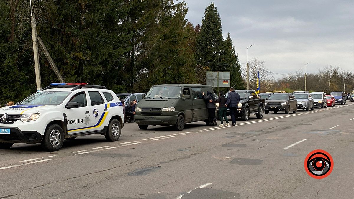 Коломияни зустріли загиблого захисника Ігоря Калина 5