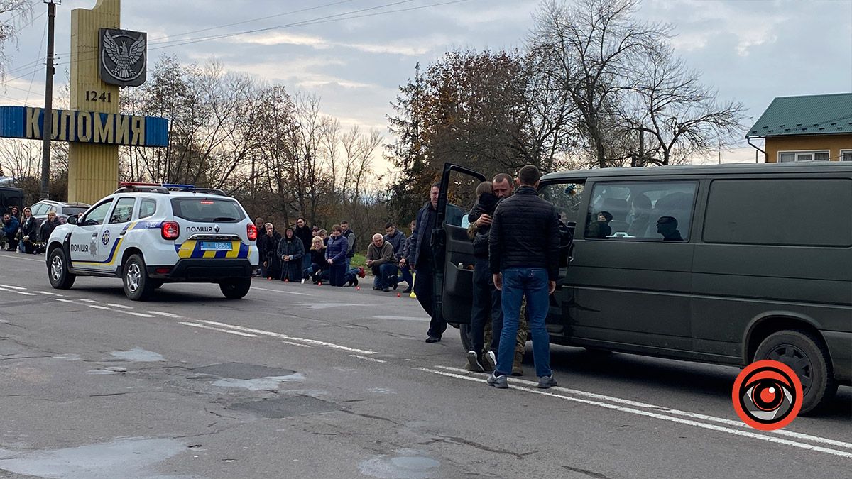 Коломияни зустріли загиблого захисника Ігоря Калина 7