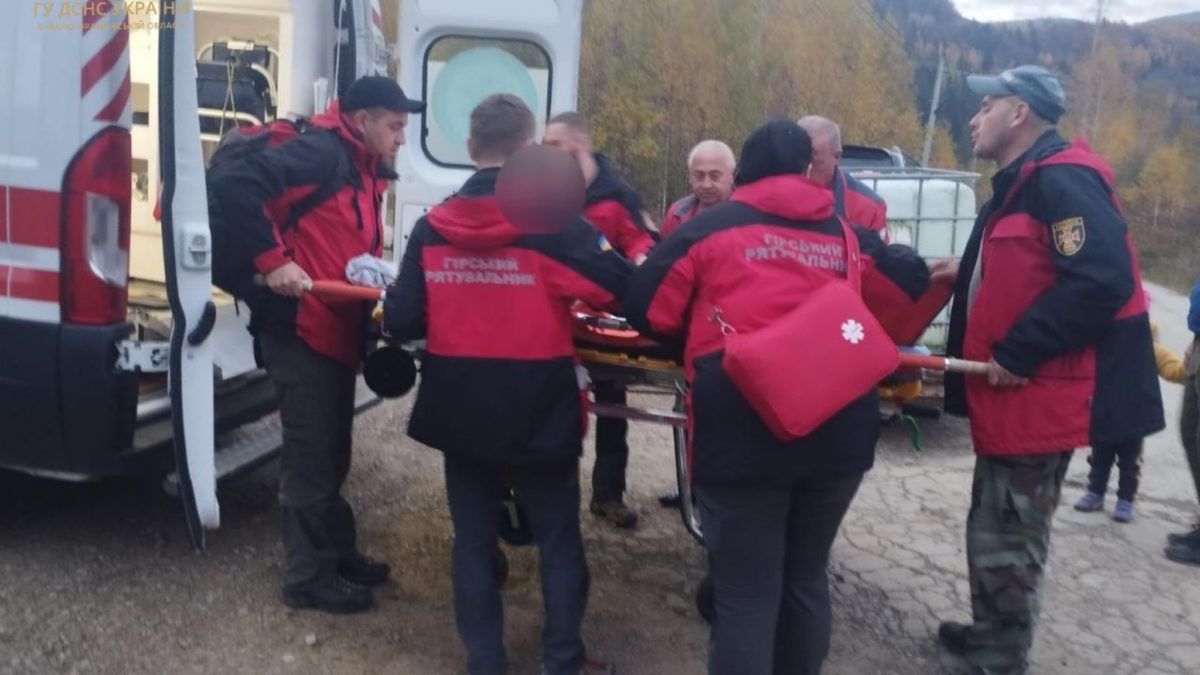 У горах травмувалась туристка - довелось викликати рятувальників 1