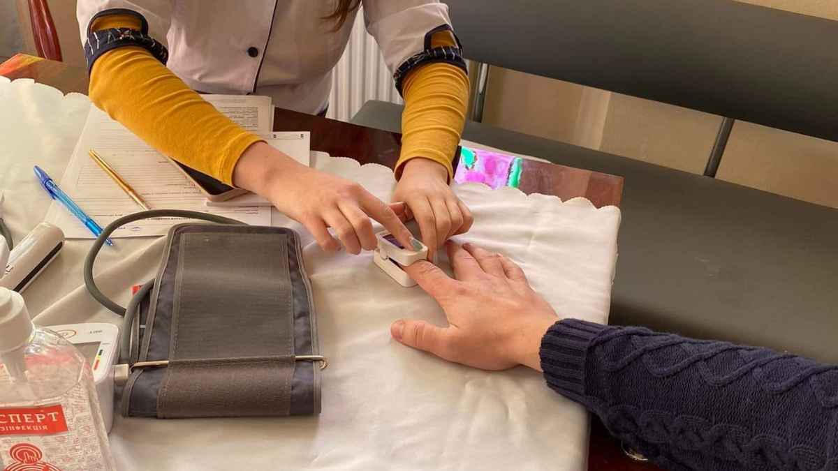 У хостели до ВПО Коломийської громади навідалася мобільна медична бригада 1