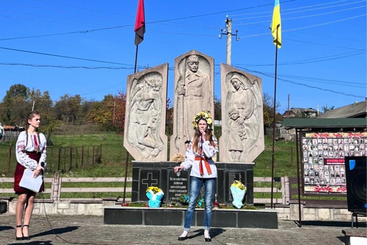 20 000 грн зібрали жителі Печеніжинської ТГ на благодійних концертах | Фоторепортаж 6