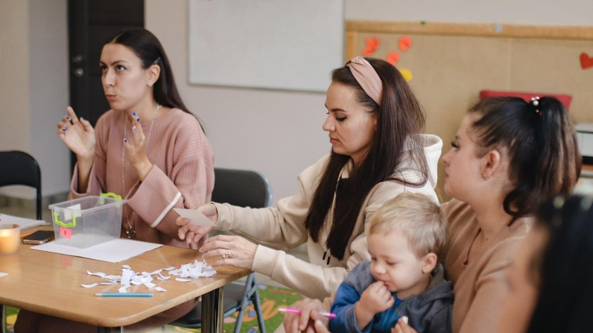 У Коломиї відбулися майстер-класи та ігри для юних ВПО 12
