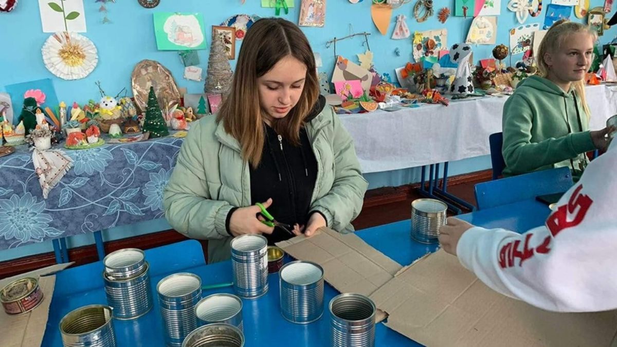 У Городенці діти виготовили 275 окопних свічок 2