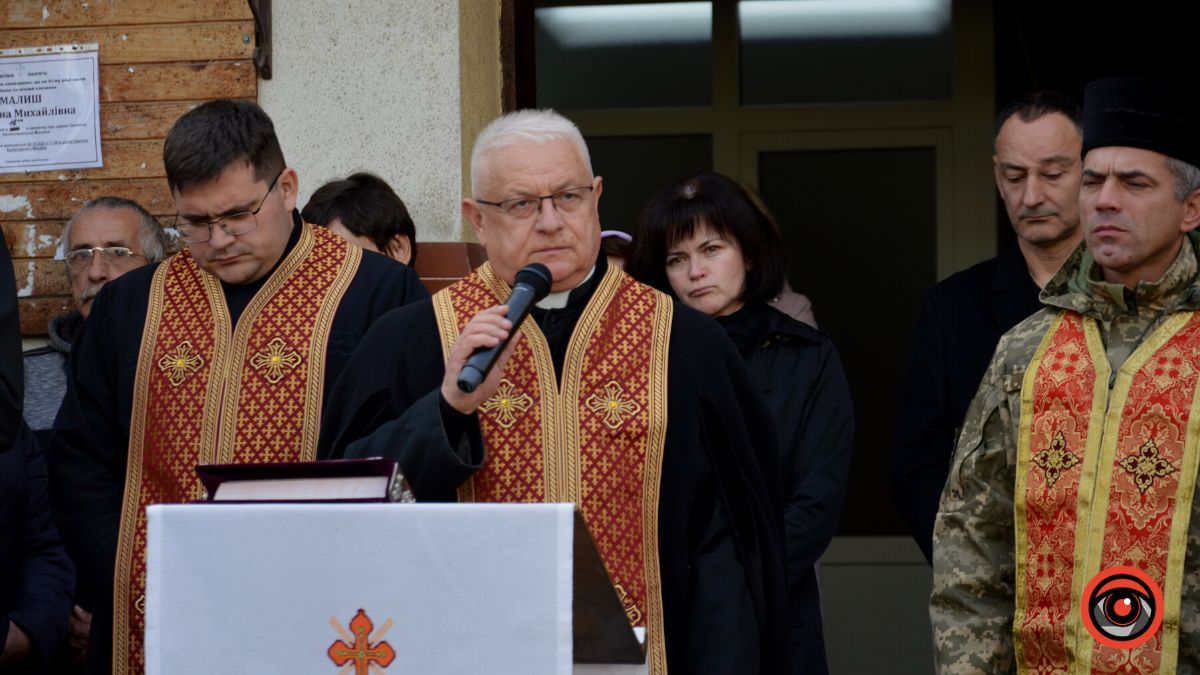 Коломия попрощалася із військовим Андрієм Ткаченком 1