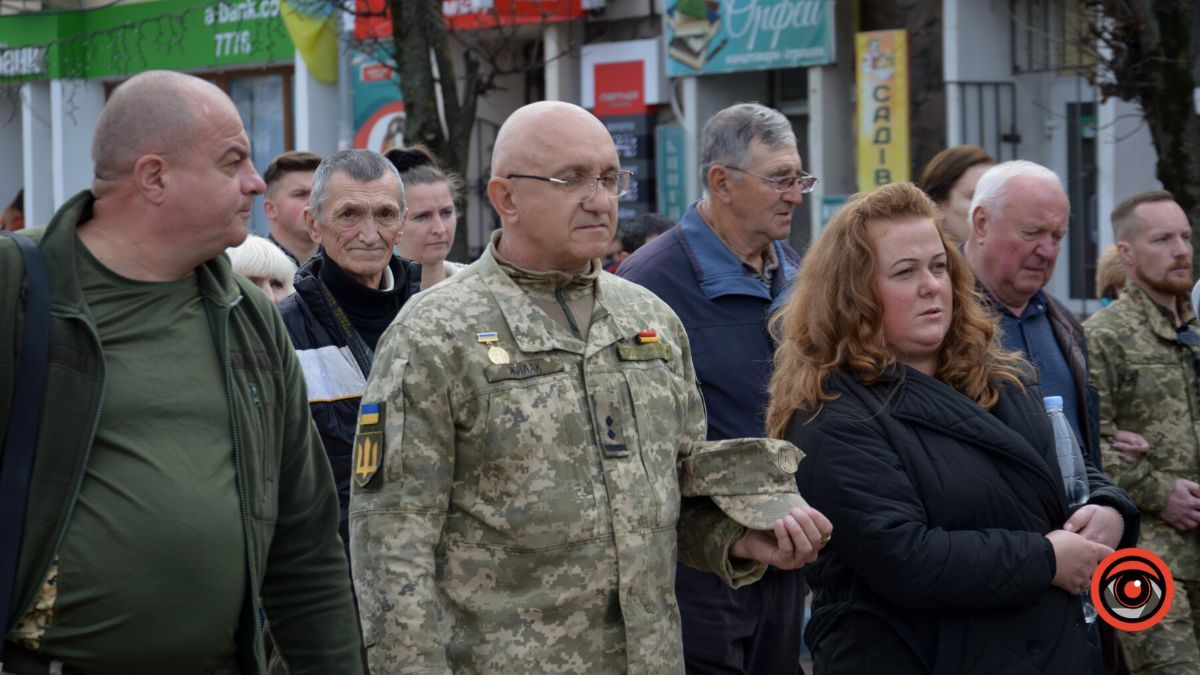 Коломия попрощалася із військовим Андрієм Ткаченком 13