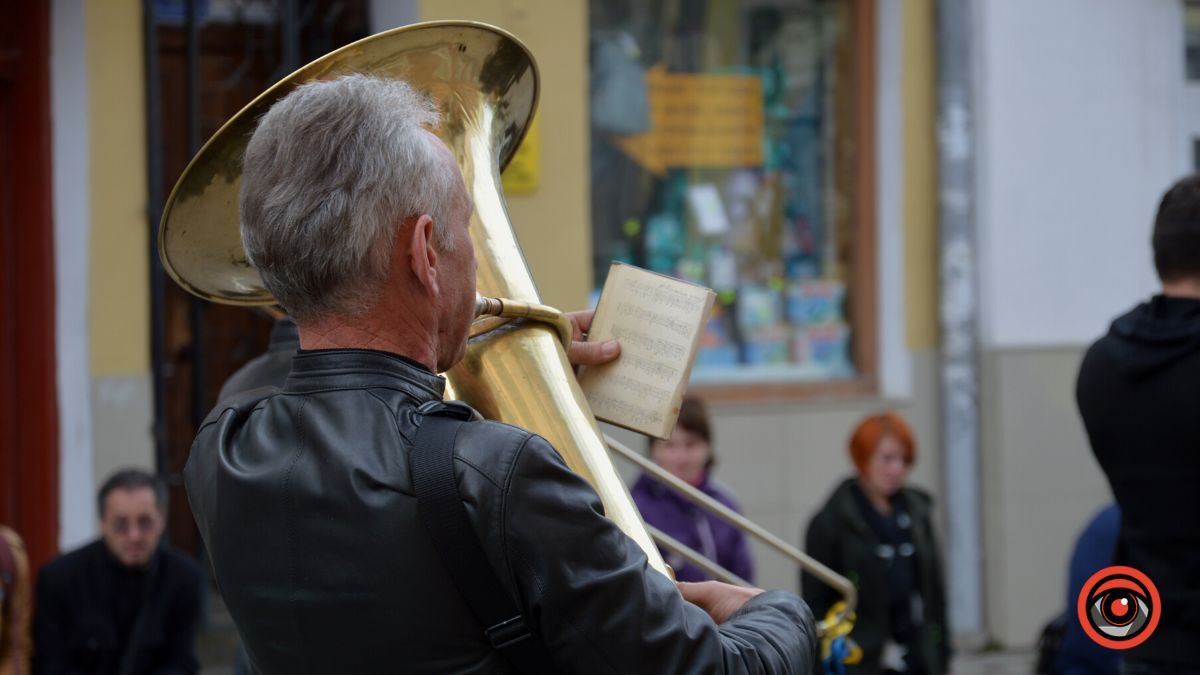 Коломия попрощалася із військовим Андрієм Ткаченком 16