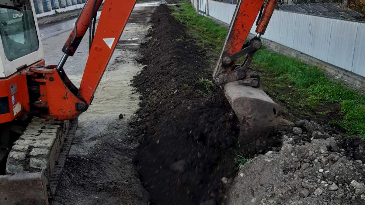 На Городенківщині продовжують ремонтувати водогін | Фоторепортаж 8