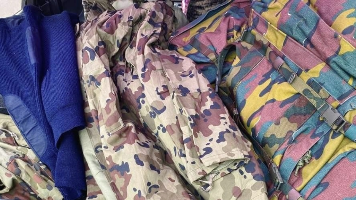 Городенківщина передала автомобіль та теплий одяг військовим на фронт 4