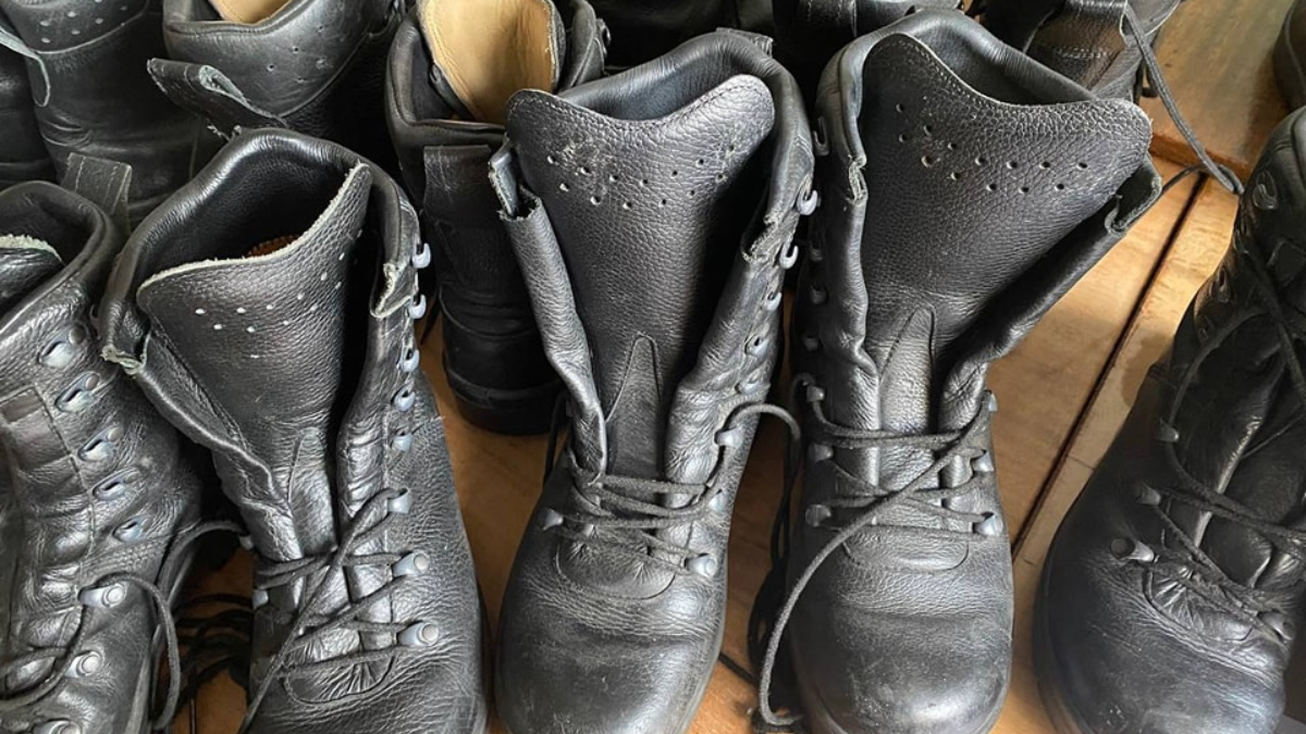 Городенківщина передала автомобіль та теплий одяг військовим на фронт 3