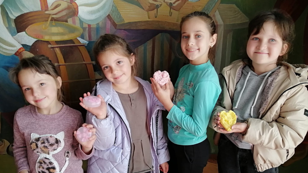 У селі Княждвір відбувся майстер-клас з миловаріння 2