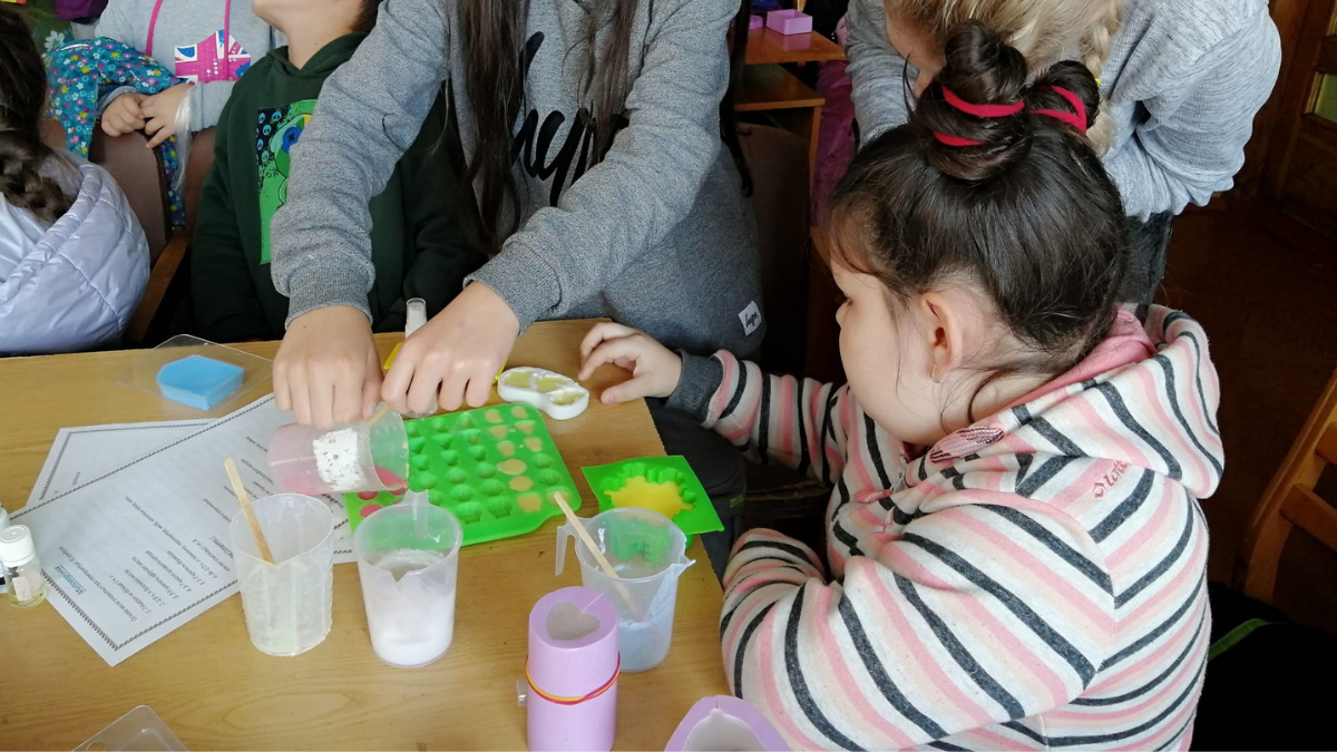 У селі Княждвір відбувся майстер-клас з миловаріння 1