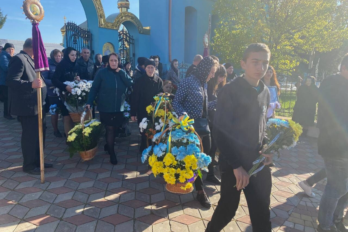 Городенківщина попрощалася з Героєм Олександром Гладким 7