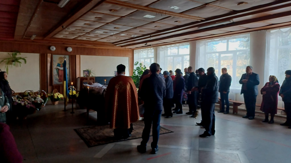 У Пядицькій ТГ провели в останню дорогу Героя Михайла Рум'янцева 6