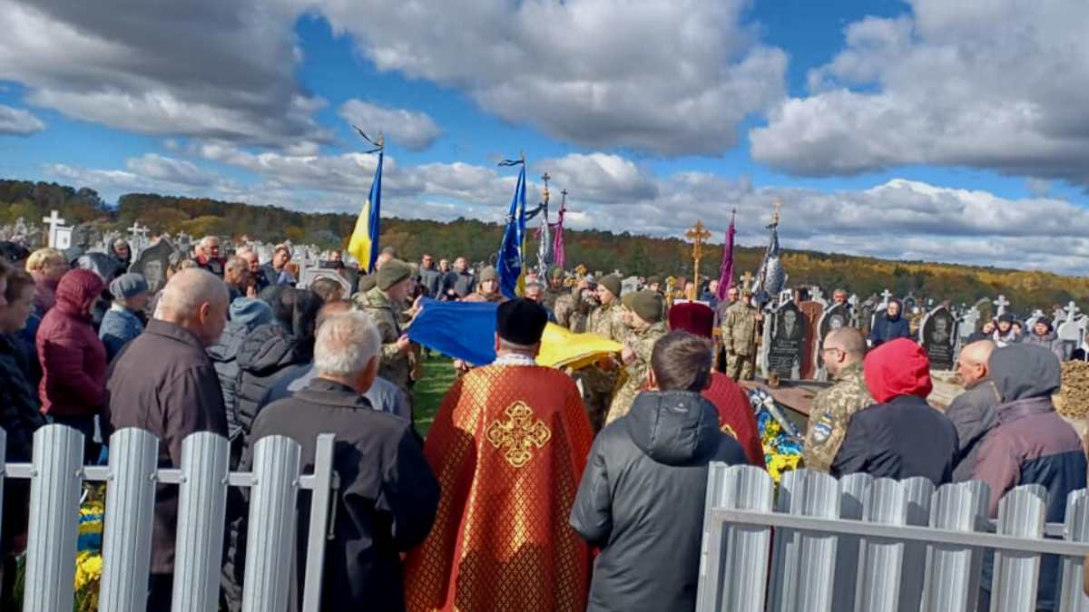 У Пядицькій ТГ провели в останню дорогу Героя Михайла Рум'янцева 2