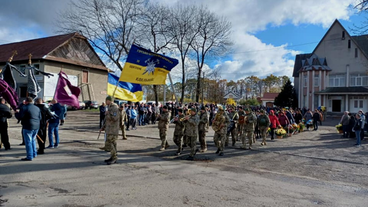 У Пядицькій ТГ провели в останню дорогу Героя Михайла Рум'янцева 1
