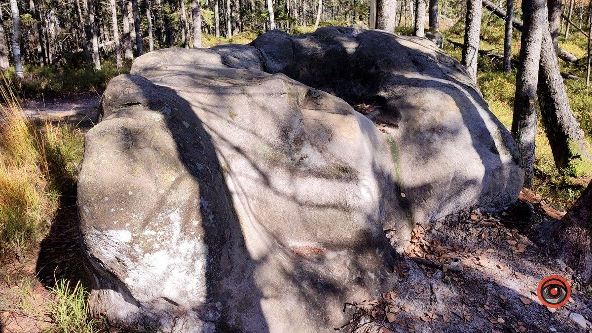 Ще одна фантастична локація для осіннього відпочинку | мальовничий Космач 6