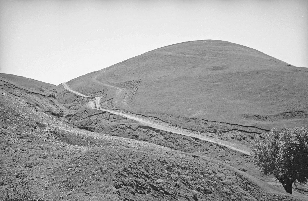 Тисячолітні поселення й підземні ріки: село Незвисько, яким ми його не знаємо 6