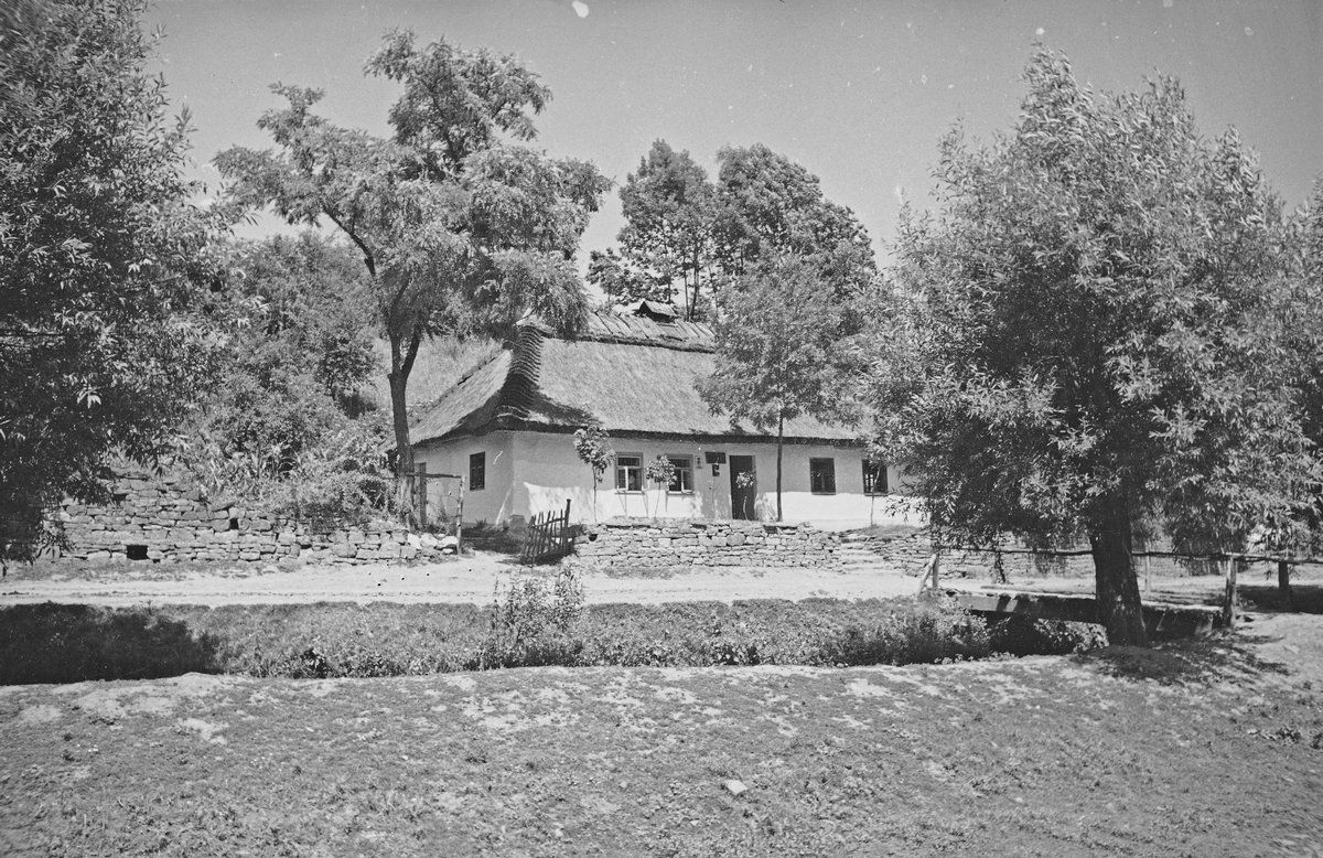 Тисячолітні поселення й підземні ріки: село Незвисько, яким ми його не знаємо 1