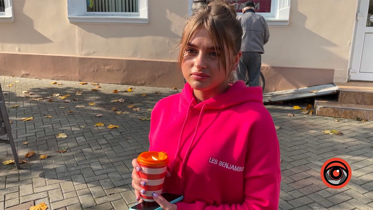 Чи святкують коломияни Хелловін? Опитування на вулицях міста