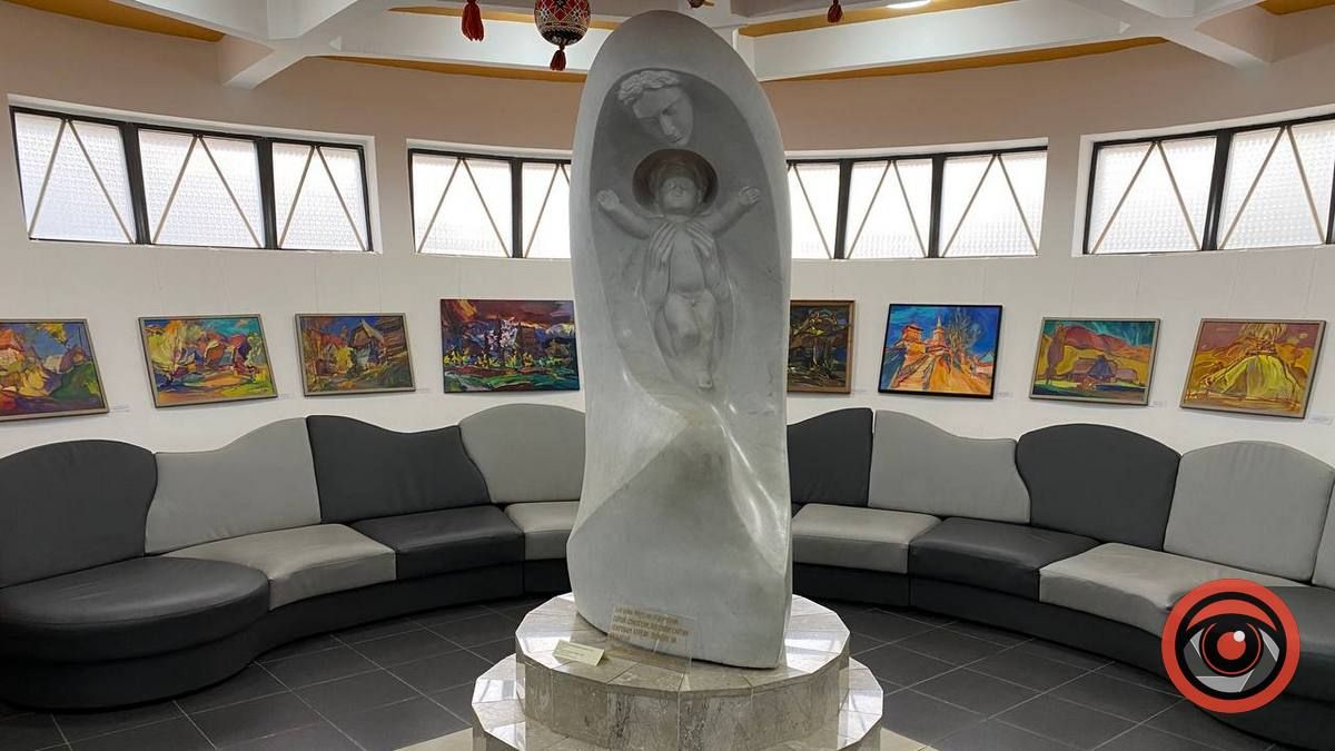 Як подивитись виставку живопису, не виходячи з дому 4