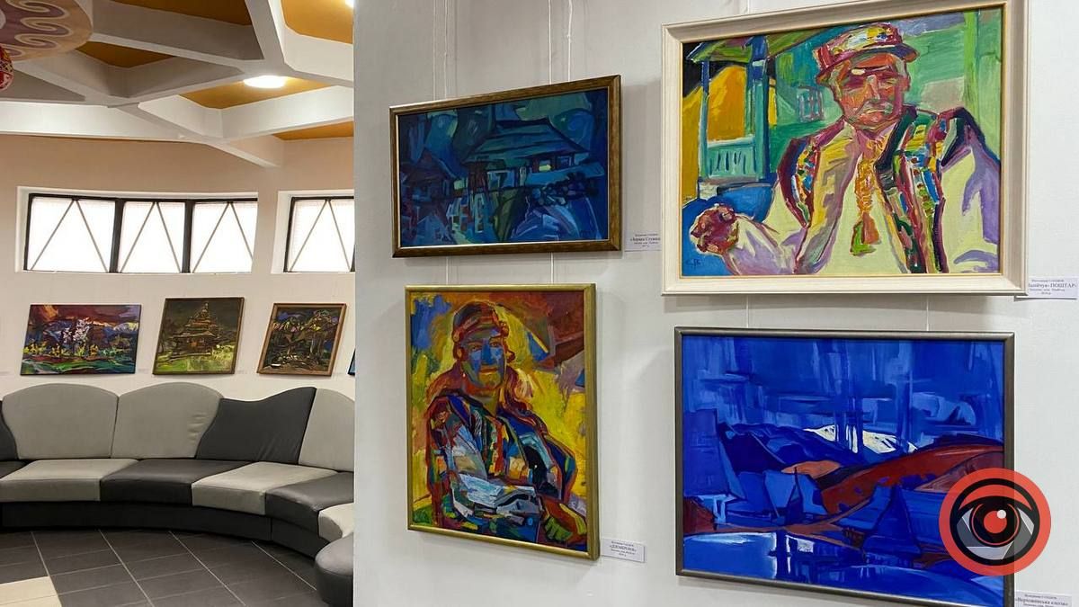 Як подивитись виставку живопису, не виходячи з дому 5