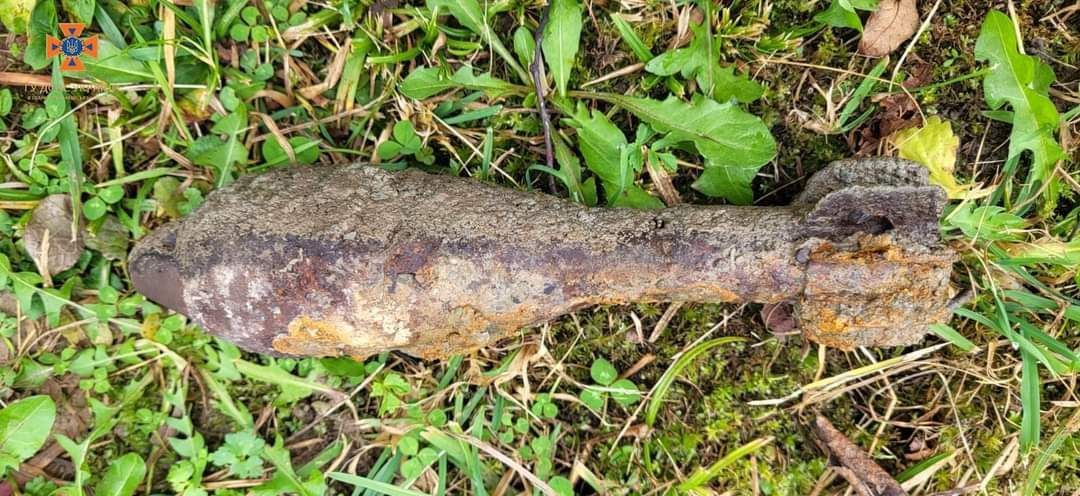 У двох селах неподалік Коломиї виявили небезпечні знахідки 1