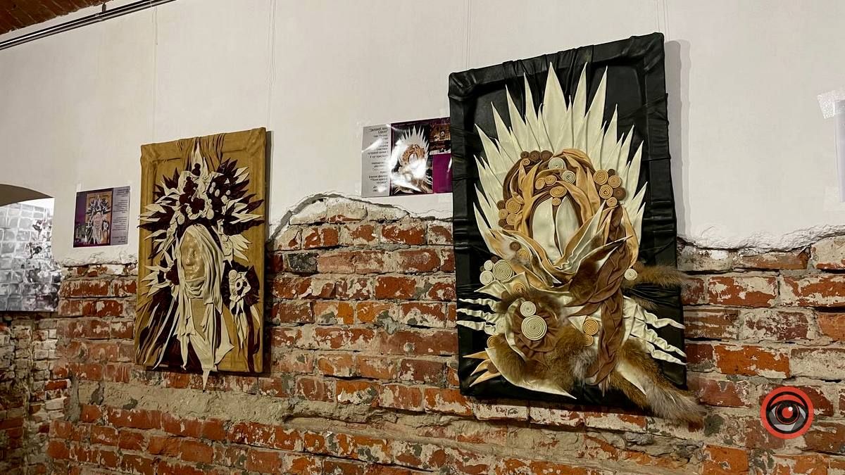 Мистецький вернісаж "Лабіринт" чекає на коломиян та гостей міста 11