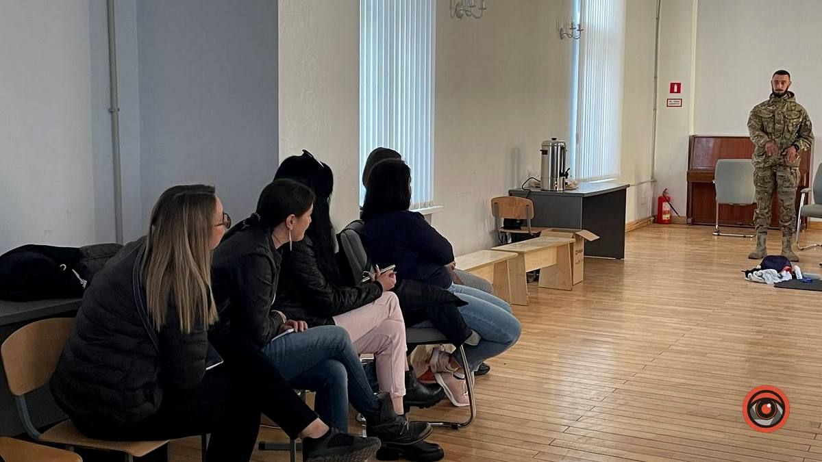У Коломиї провели тренінг з домедичної допомоги | інтерв'ю та фоторепортаж 18