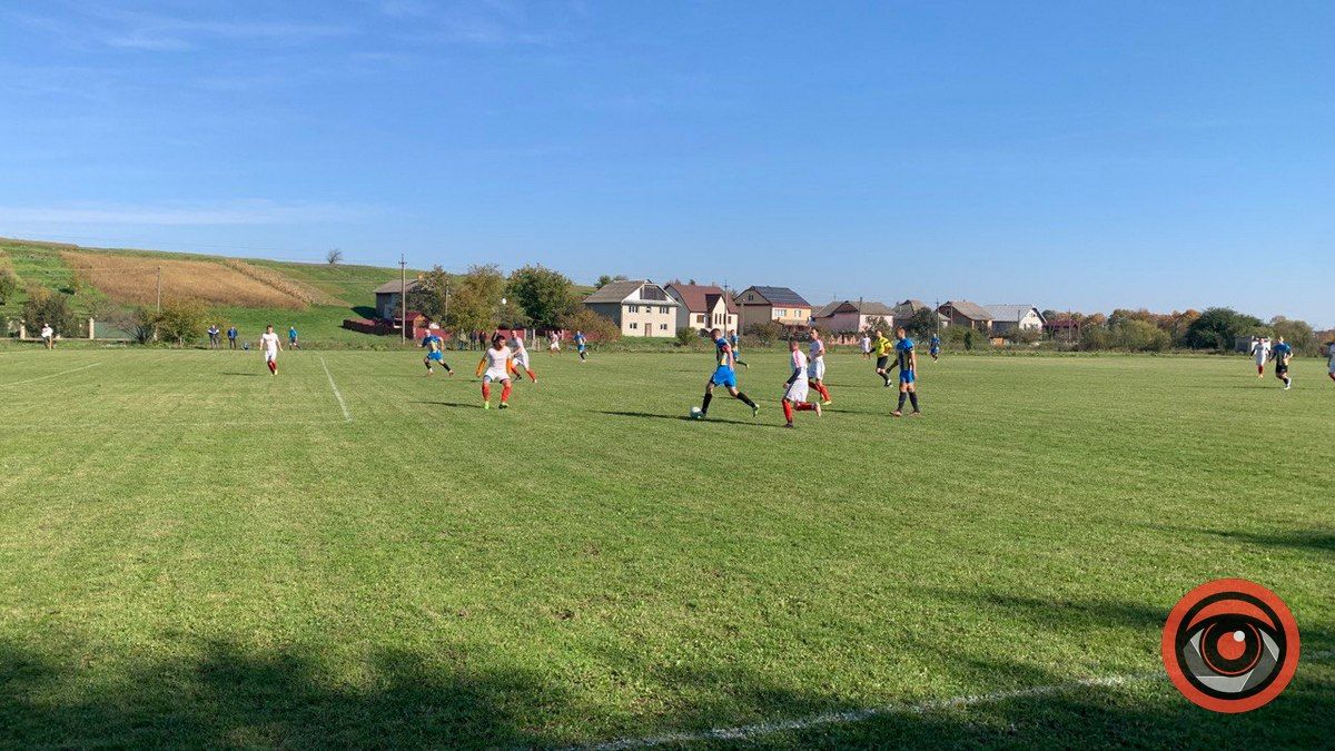 Як зіграли ФК "Вікторія" та ФК "Довбушівець"? 6