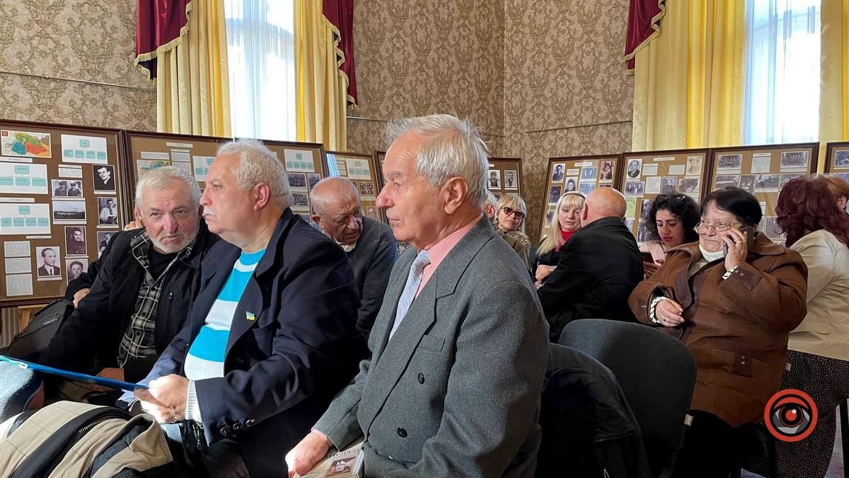 "Під сирен голосіння": у Коломиї відбулась презентація книги 3