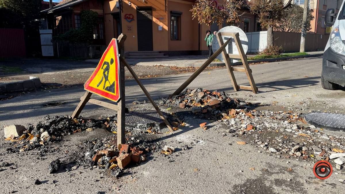 Будьте обережні: на вулиці Чайковського небезпечні люки 1