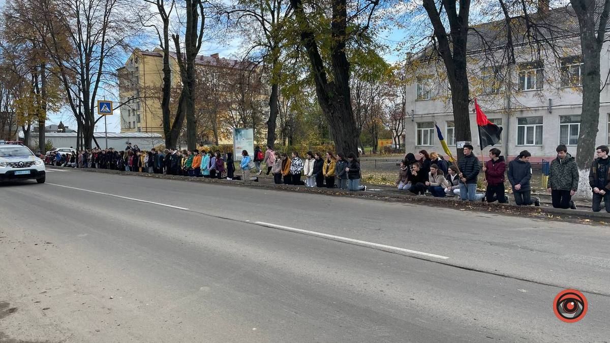Коломия зустріла загиблого Героя Андрія Ткаченка 1