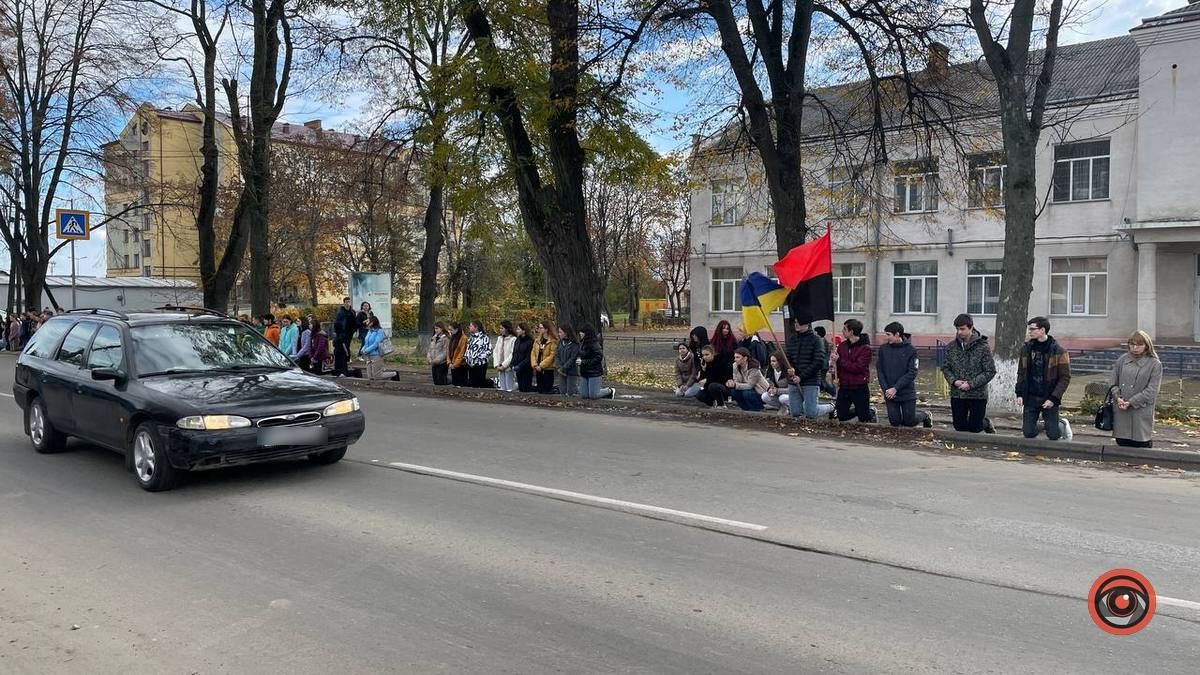 Коломия зустріла загиблого Героя Андрія Ткаченка 5