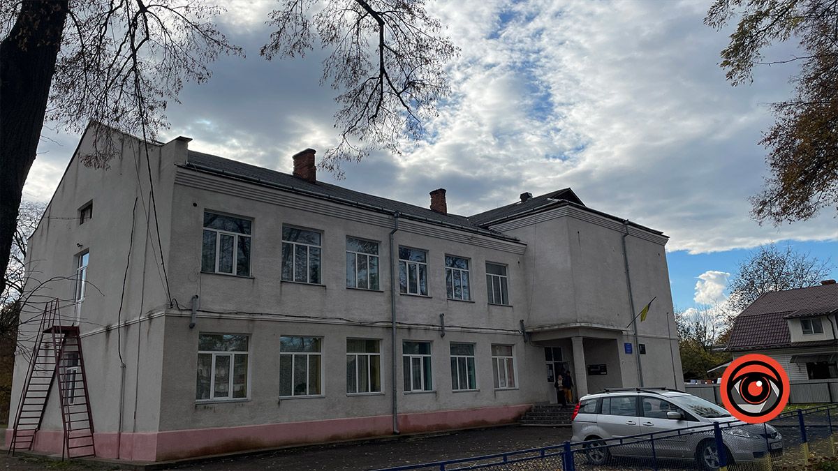 Чи ввімкнули опалення у Коломийському ліцею №3?