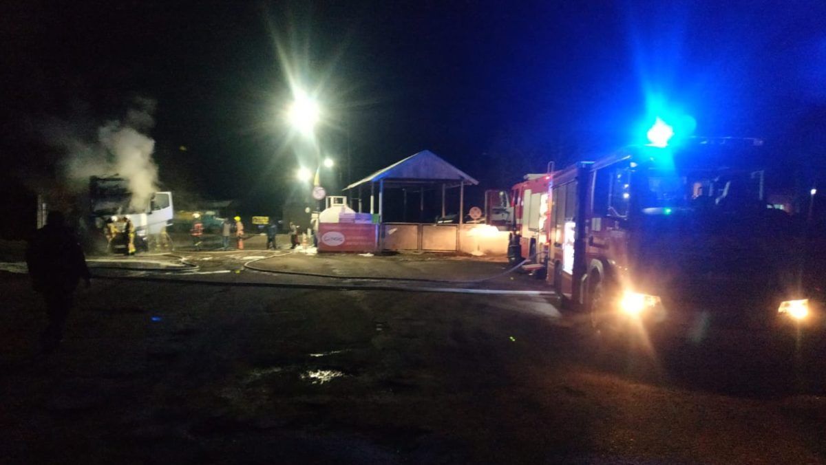 У Городенці загорілася кабіна вантажного автомобіля 1