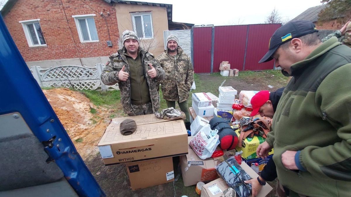 Отинійська громада передала допомогу на фронт 1