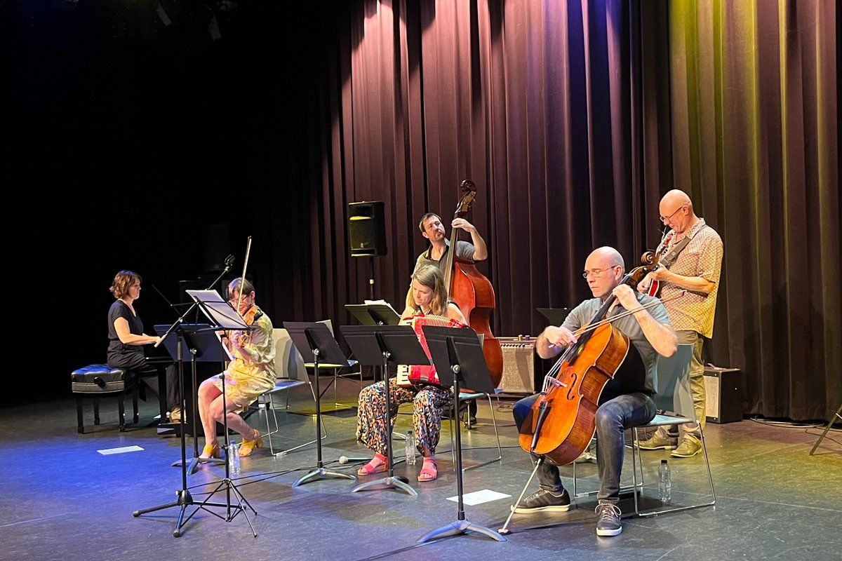 Коломийська філармонія завдяки благодійникам отримала обновку 3