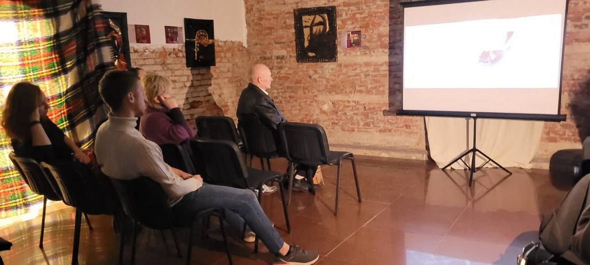 У Коломиї провели показ фільму до річниці становлення ЗУНР 3