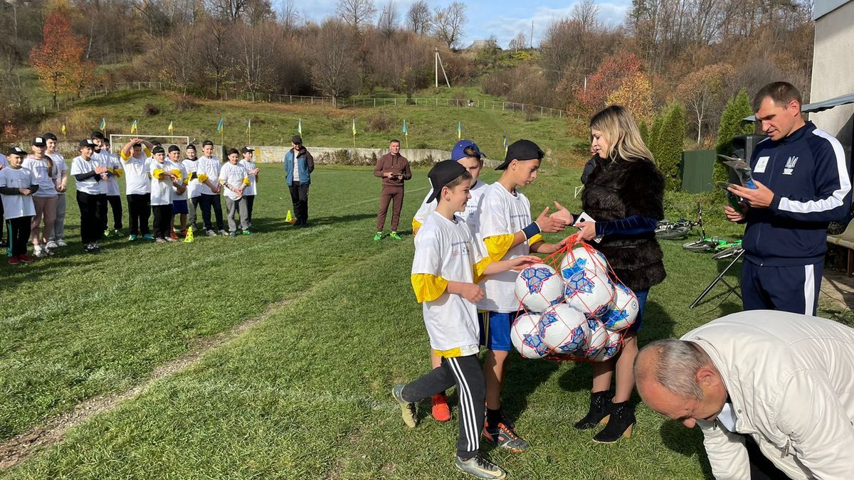 У Косові провели відкритий урок з футболу 4