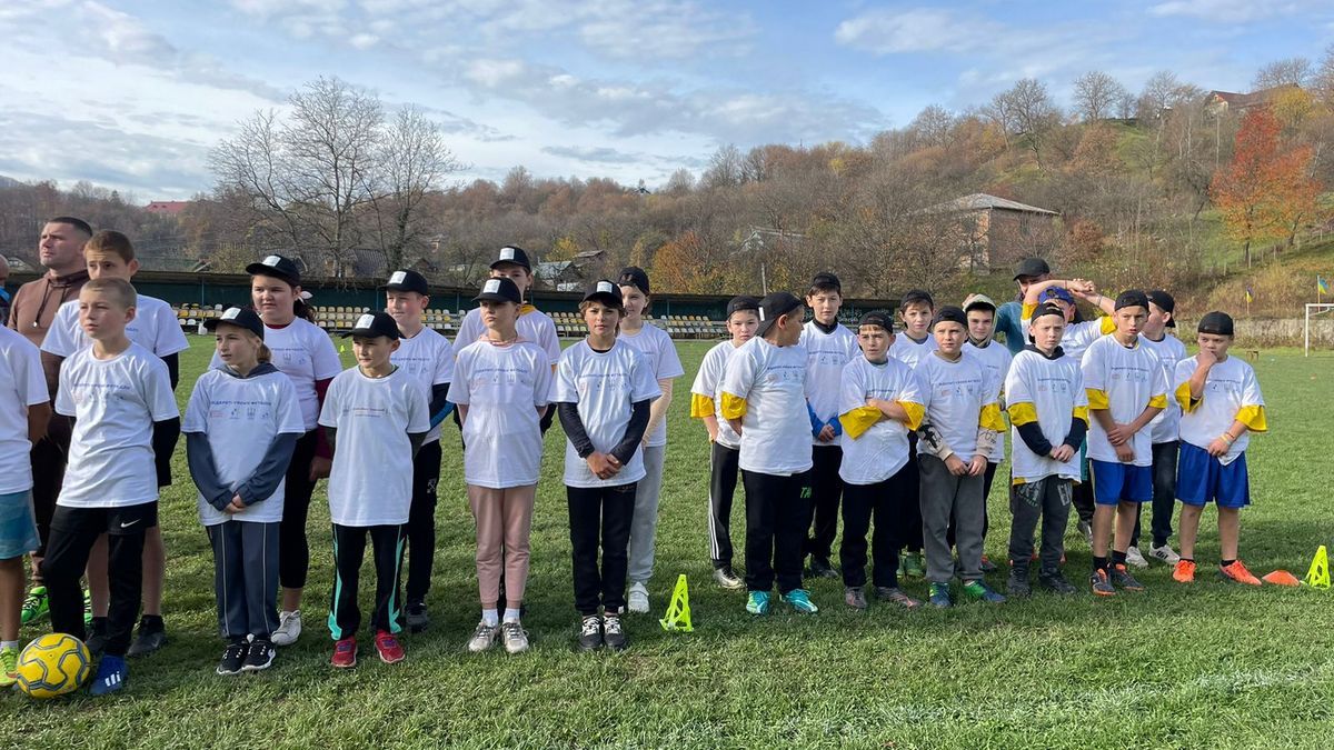 У Косові провели відкритий урок з футболу 15