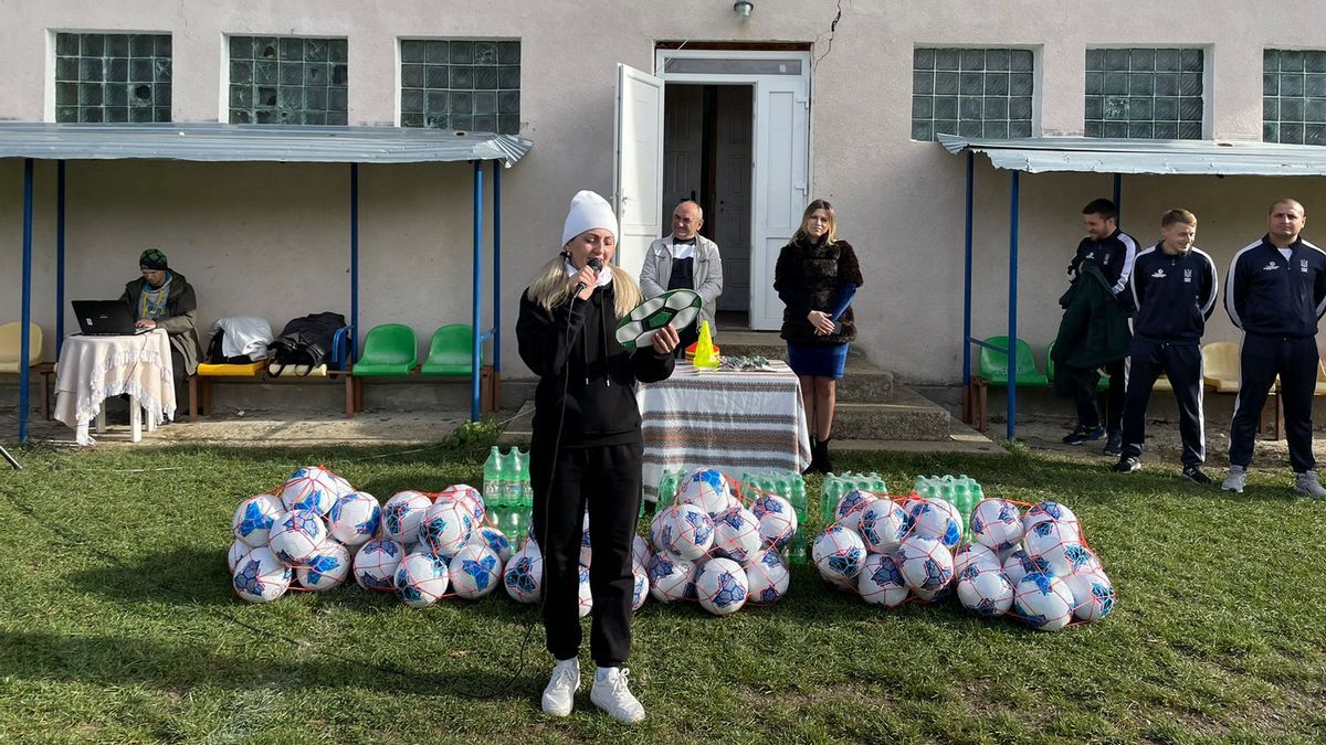 У Косові провели відкритий урок з футболу 12