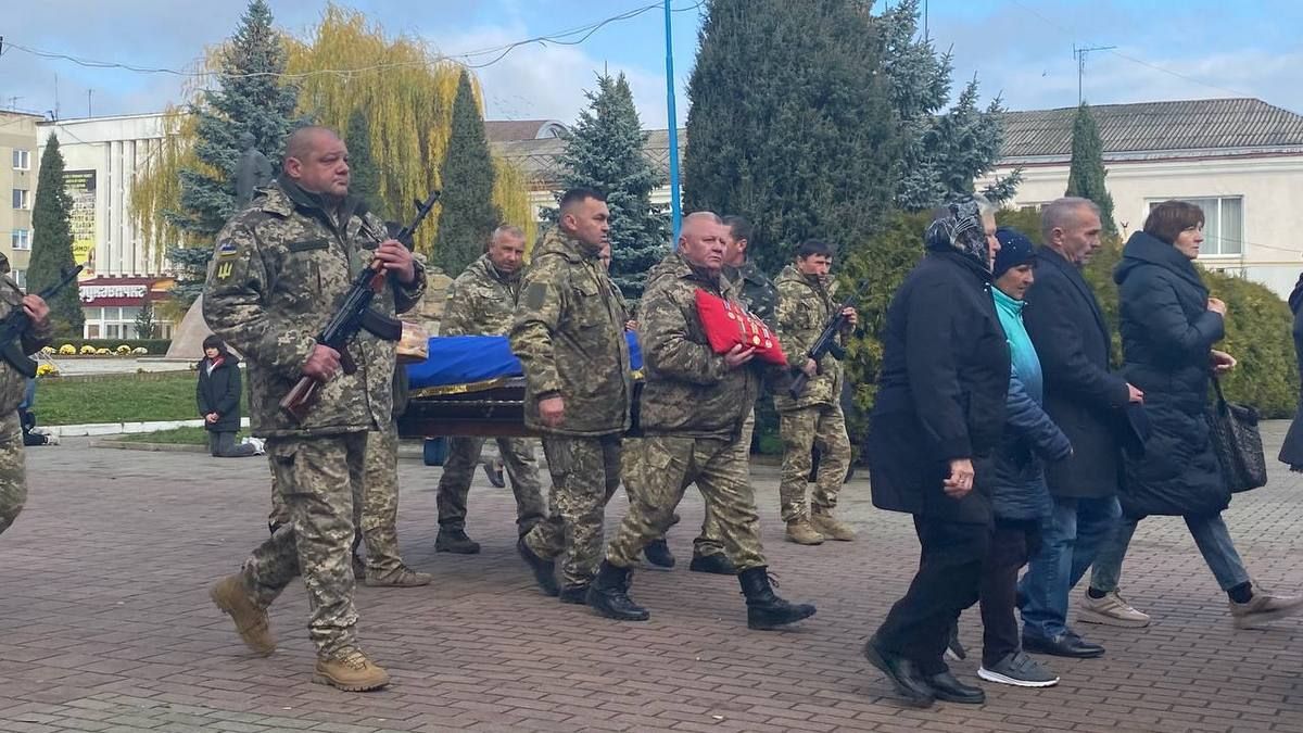 Городенка зустріла загиблого Героя Юрія Перная 7