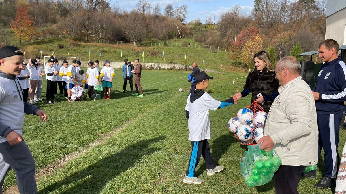 У Косові провели відкритий урок з футболу 3
