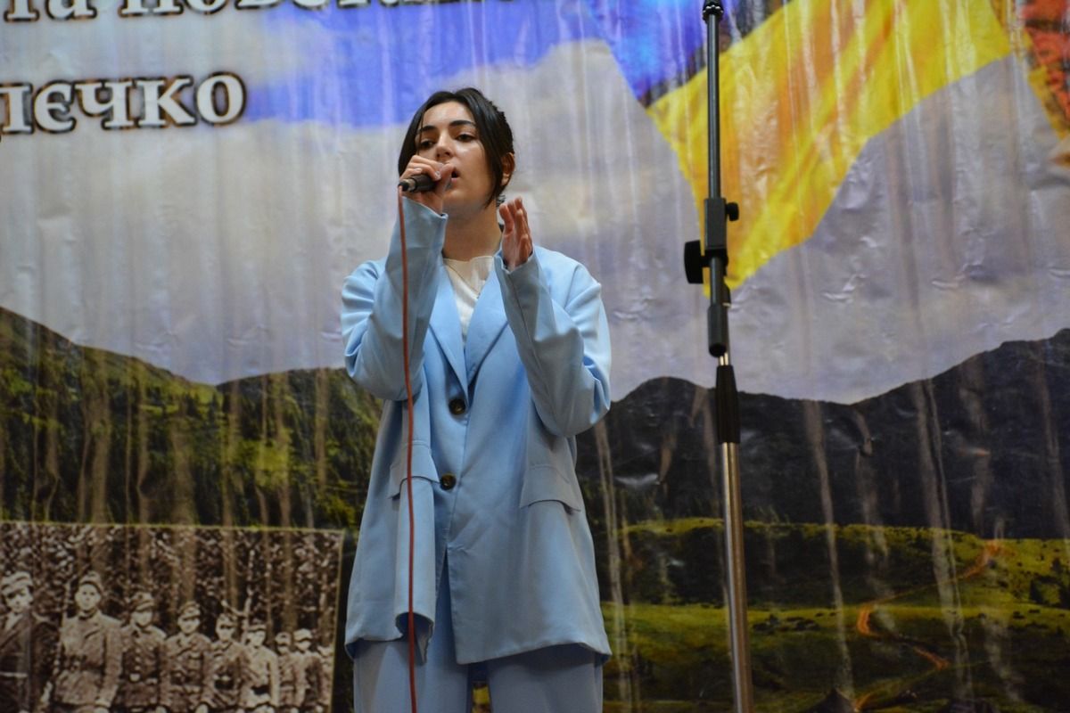 У Надвірні провели фестиваль стрілецької та повстанської пісні 5