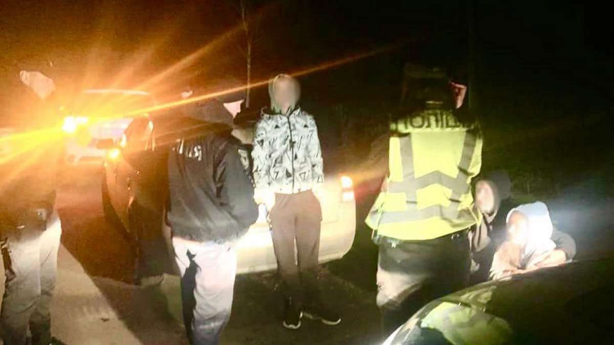 П'яний водій та пасажир з наркотиками каталися Коломиєю