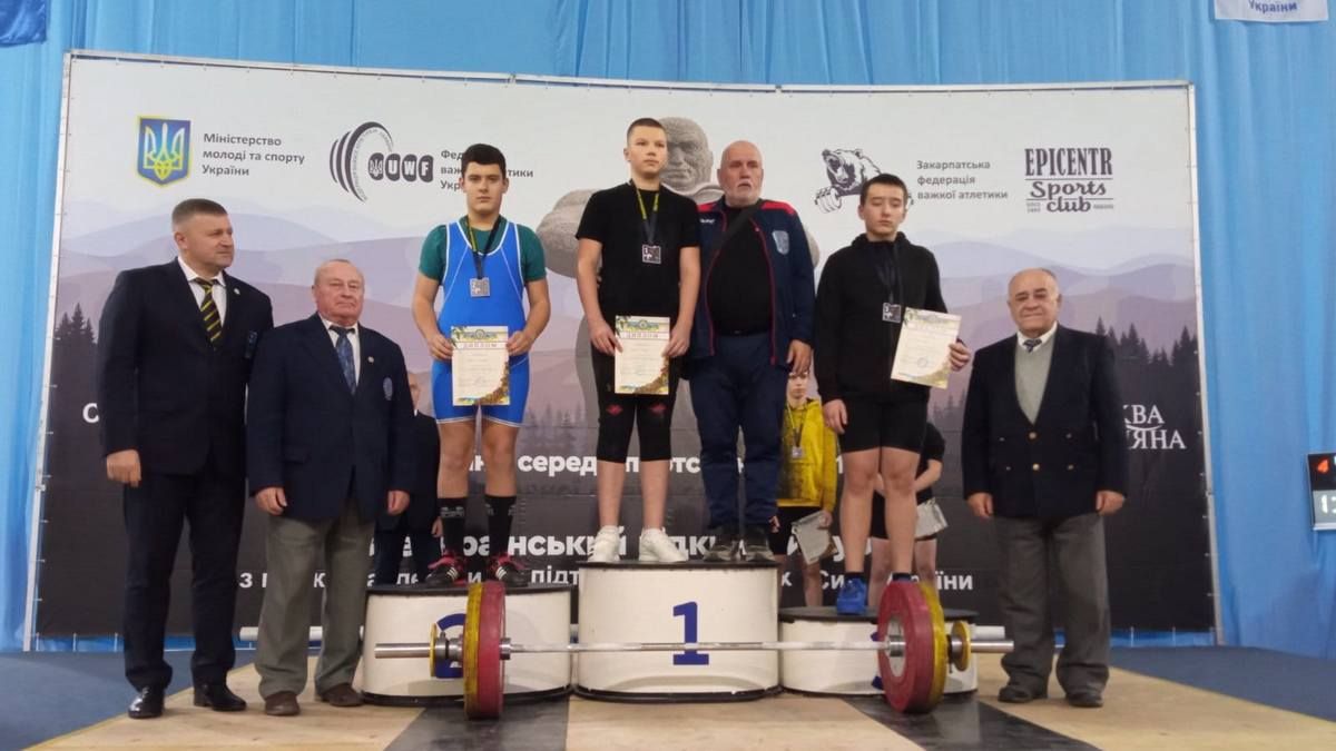 Шестеро коломиян здобули призові місця на Чемпіонаті України з важкої атлетики 5
